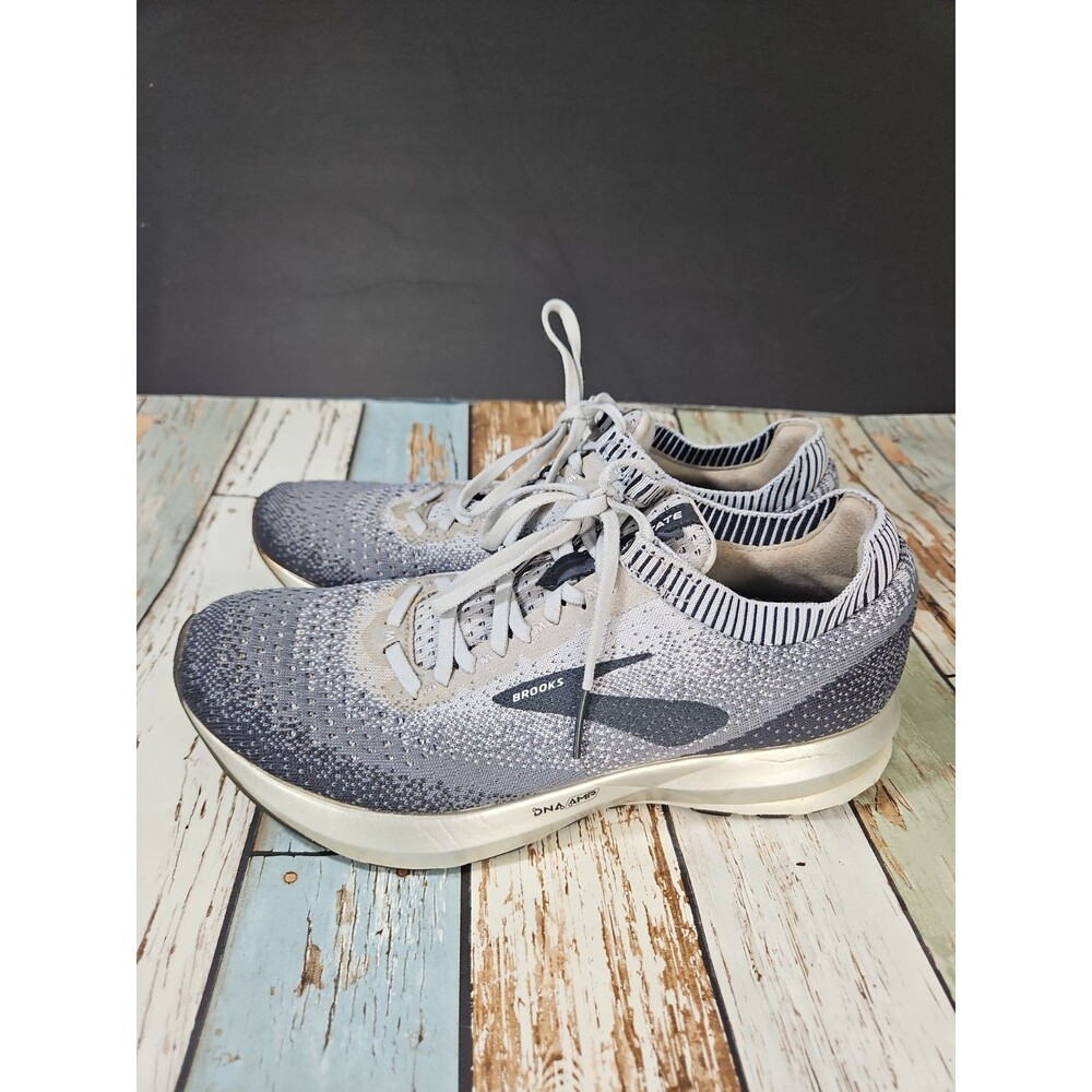 Brooks Levitate 2 Womens Gray Knit Running Shoes Sneakers Womens 10